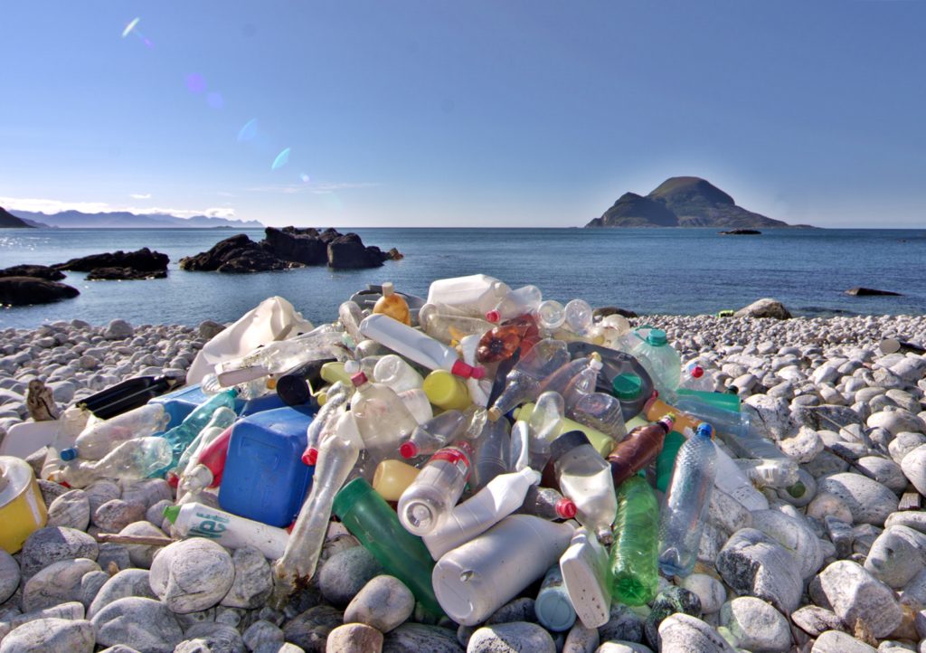 Πλαστικά στην Μεσόγειο