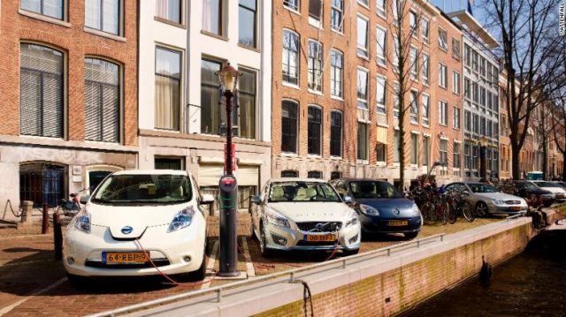 AMSTERDAM ELECTRIC CARS