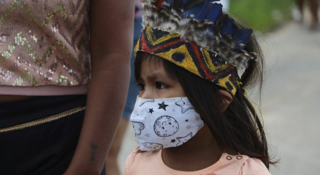 COVID-19: Το τελειωτικό χτύπημα στους ιθαγενείς του Αμαζονίου
