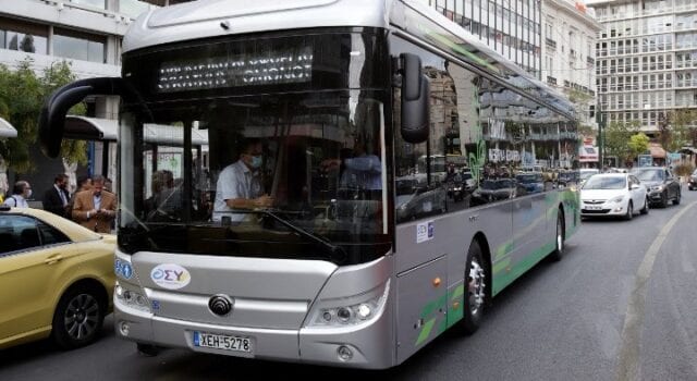 Ηλεκτροκίνητο λεωφορείο κάνει πιλοτικές διαδρομές στην Αθήνα