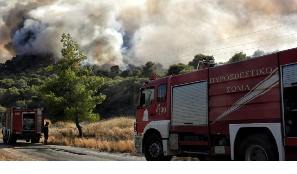 Υψηλός κίνδυνος πυρκαγιών σήμερα- Συνεχίζεται η μάχη της φωτιάς στο Ρέθυμνο