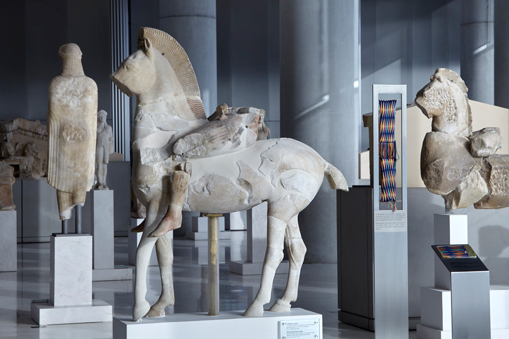 Άγαλμα ιππέα, Ο «Πέρσης» ή «Σκύθης» ιππέας. Ακρ. 606 Copyright Μουσείο Ακρόπολης. Φωτογραφία Γιώργος Βιτσαρόπουλος (1)