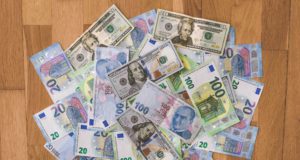 τουρκικη λίρα - δολάριο - ευρώ - Τουρκία
