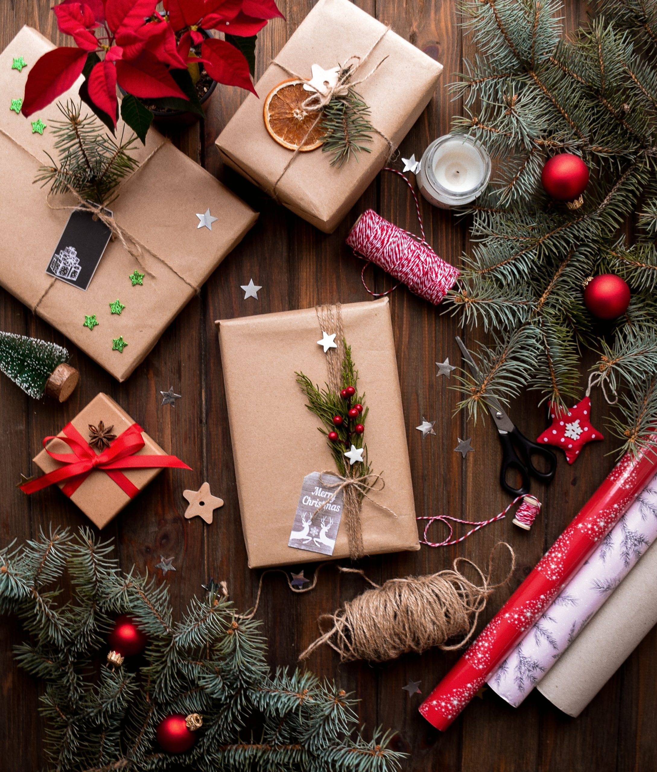 Δώρα - Χριστούγεννα - Δέντρο
