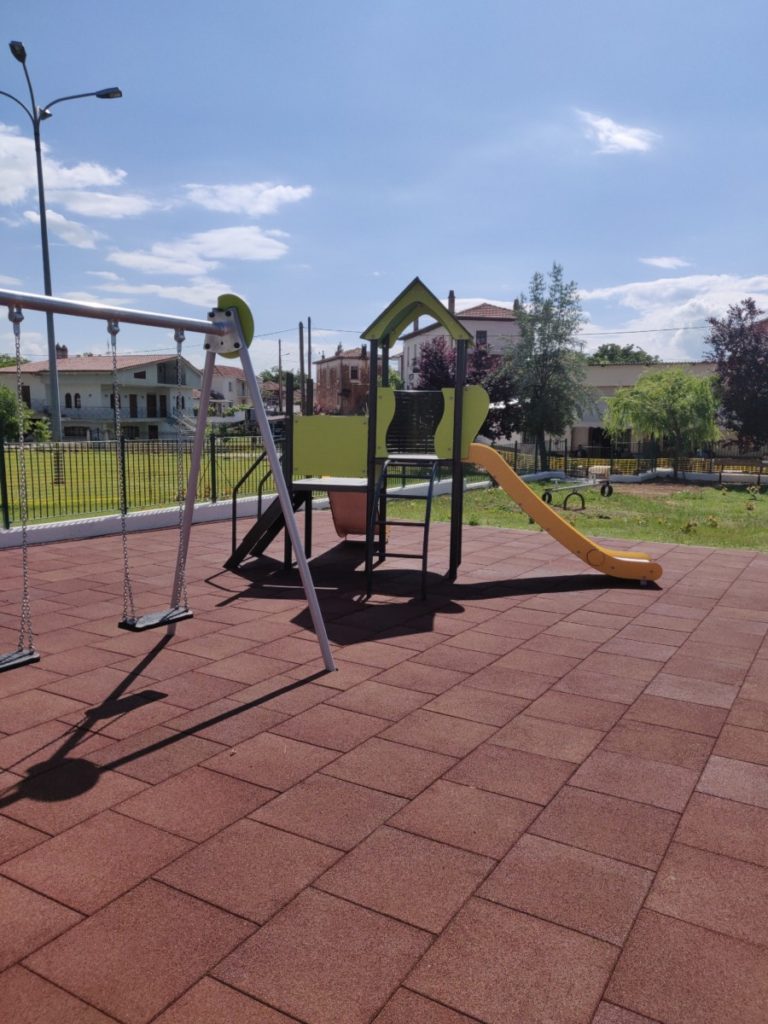Playgrounds παιδική χαρά Καστοριά
