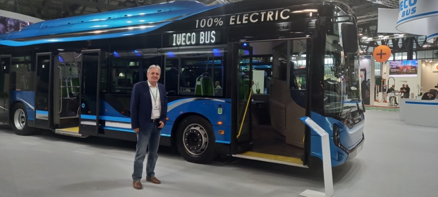 NME Next Mobility hydrogen bus 2