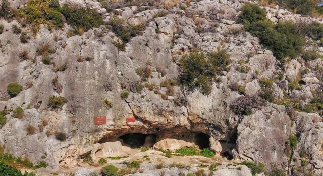 Σπήλαιο Ευριπίδη - Σαλαμίνα