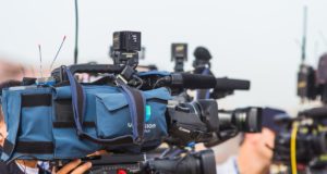 δημοσιογράφοι - κάμερα - δημοσιογράφων