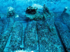 Το σπουδαίο εύρημα στο βυθό: Θραύσμα από γλυπτό διάκοσμο του Παρθενώνα στο ναυάγιο του πλοίου του Έλγιν aetoma