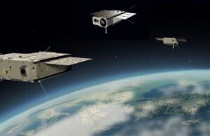 ΕΚΠΑ: Εκτοξεύτηκαν οι 3 ελληνικοί νανοδορυφόροι ERMIS από βάση των ΗΠΑ – Βίντεο ekpa diastima