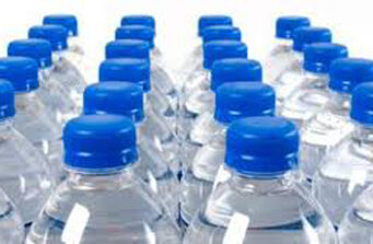 Εμφιαλωμένα νερά στην Ελλάδα: Τι δείχνει έρευνα για την ποιότητά τους – Τι πρέπει να προσέχουμε emfialomena nera